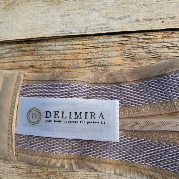 Delimira Tan Jacquard Strapless Bra Plus Size 38D EUC - Picture 11 of 11